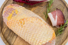 Carica l'immagine nel visualizzatore di Gallery, ROTOLO Di POLLO SPECK E RADICCHIO