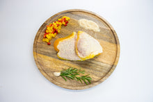 Carica l'immagine nel visualizzatore di Gallery, PEPERONI RIPIENI